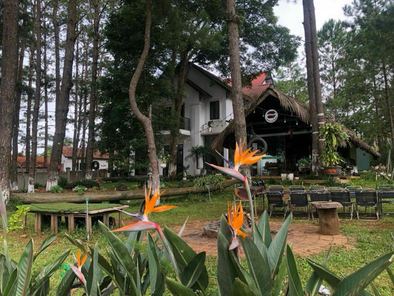 S'Nghe Homestay Mang Den Kon Von Kla Luaran gambar